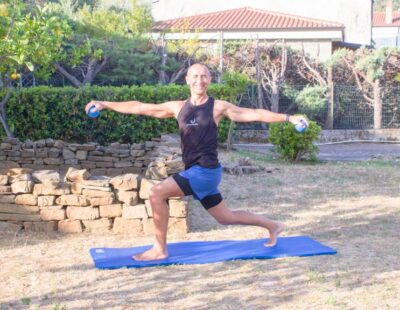 Pilates per braccia, addome e gambe con le toning ball