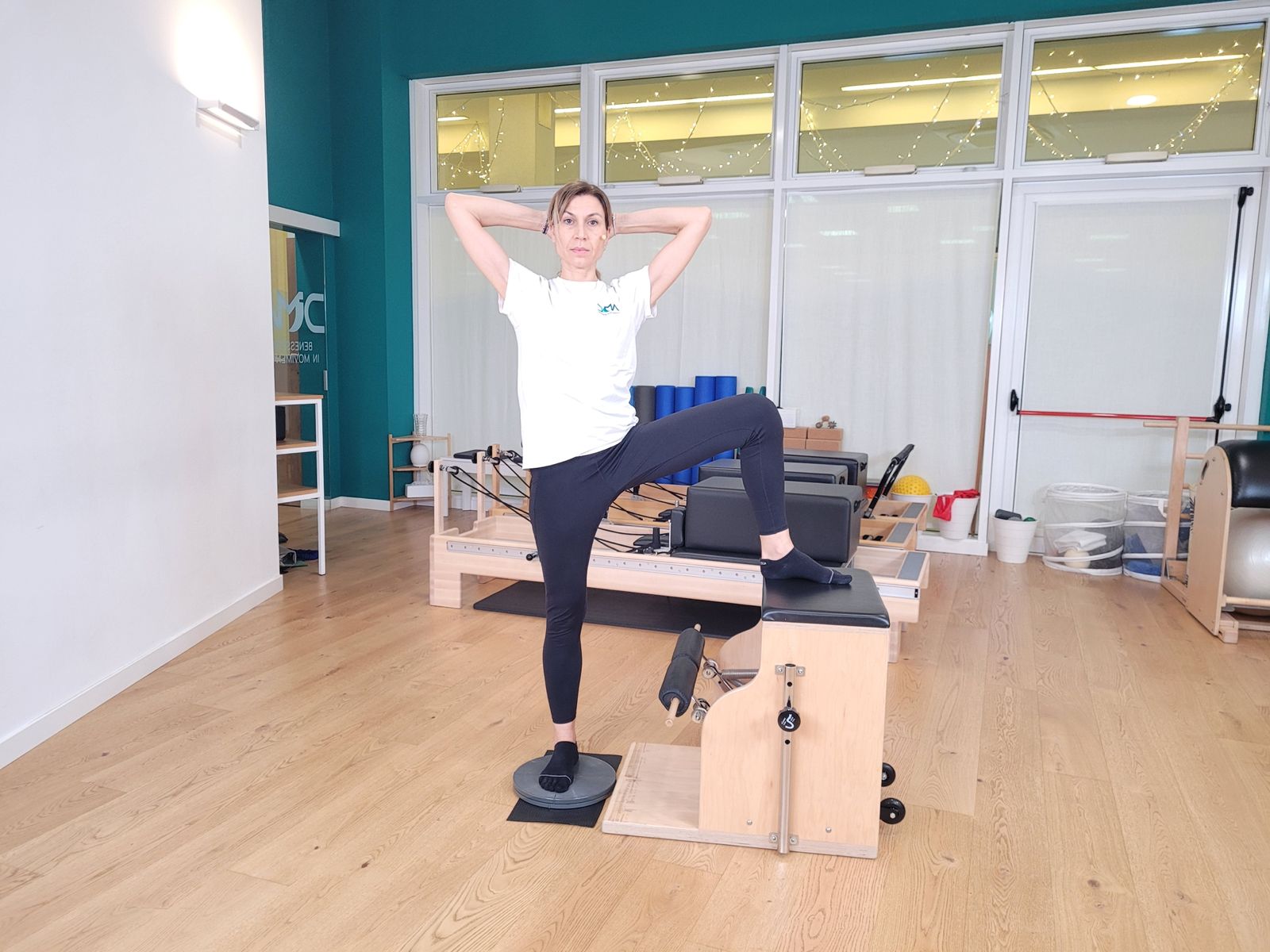 Chair in 3D: esercizi per forza, equilibrio e controllo